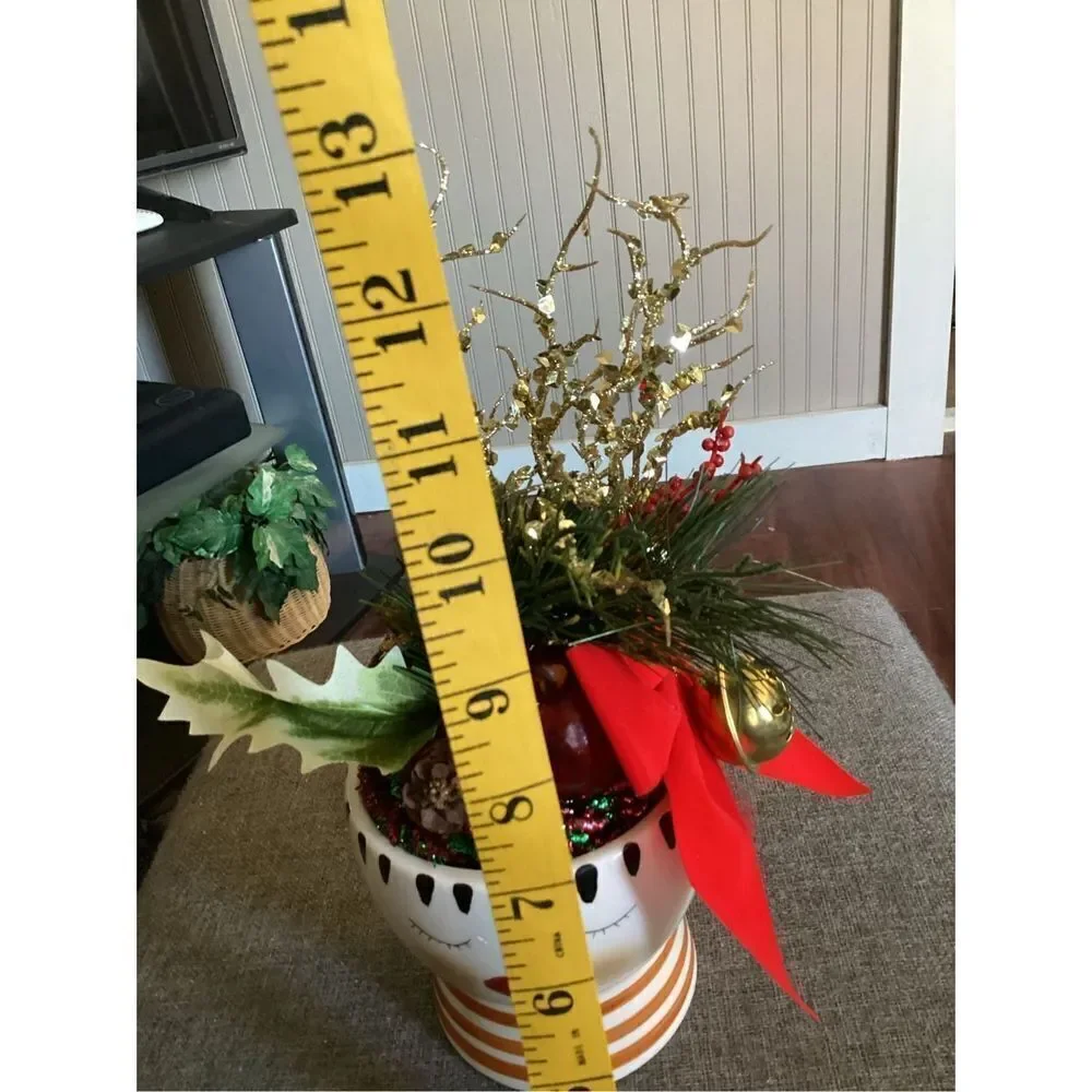 Christmas Holiday Centerpiece